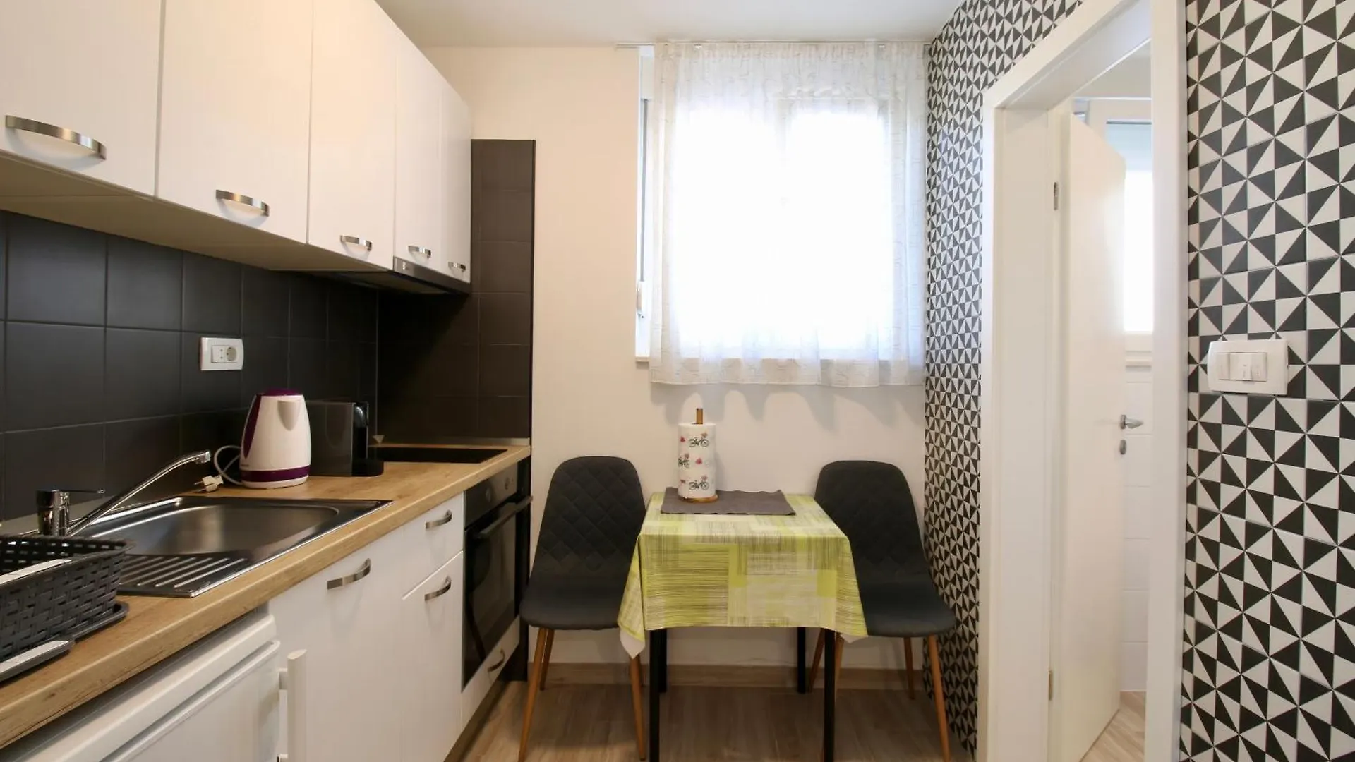 Velin Apartment Split